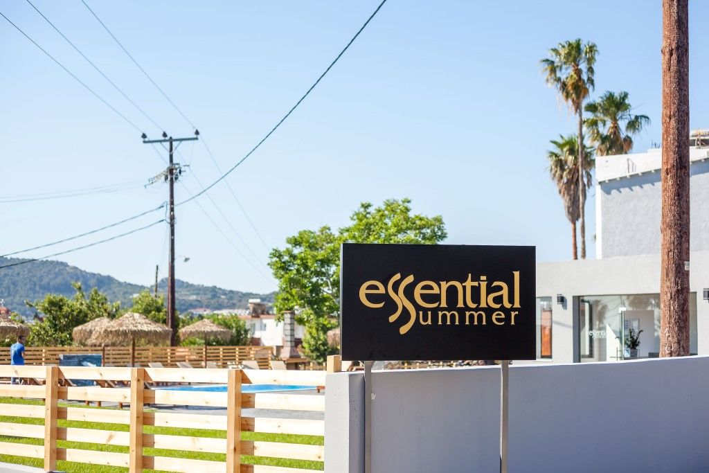 Essential Summer (Adults Only) Φαληράκι Εξωτερικό φωτογραφία